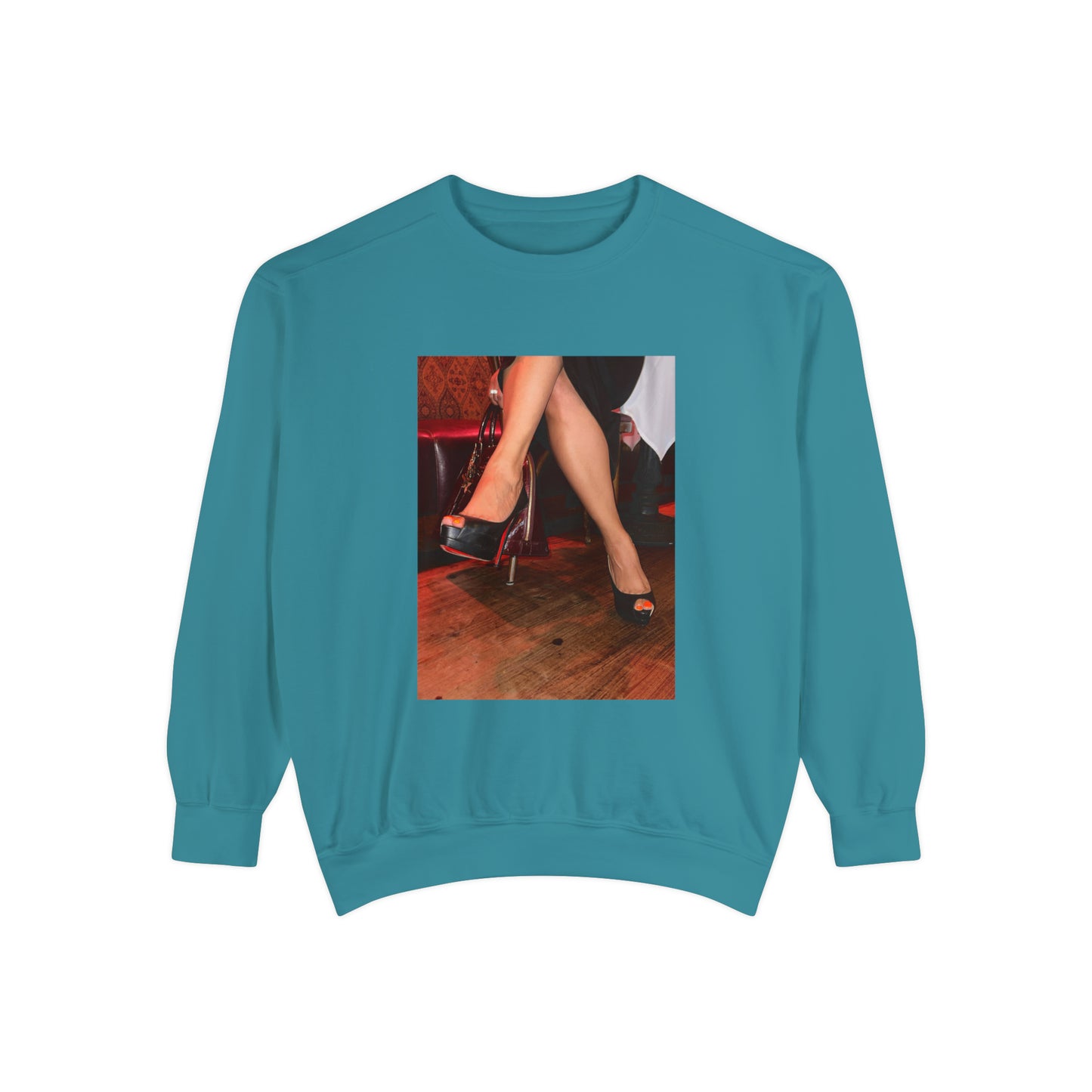 Unisex Garment-Dyed Sweatshirt